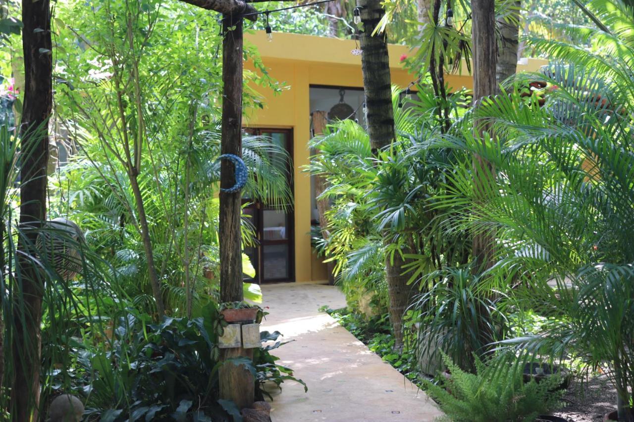 Bed and Breakfast Casa Kin33 Канкун Экстерьер фото
